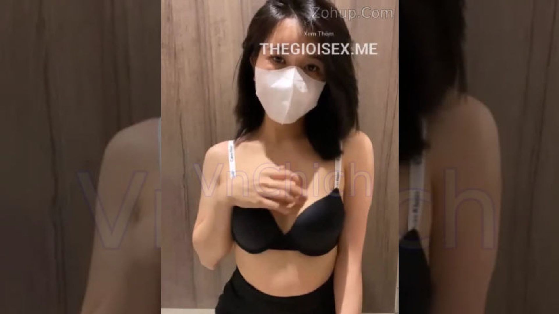 Em gái dâm public show hàng trong nhà vệ sinh AEON MALL Long Biên ~ VnShow